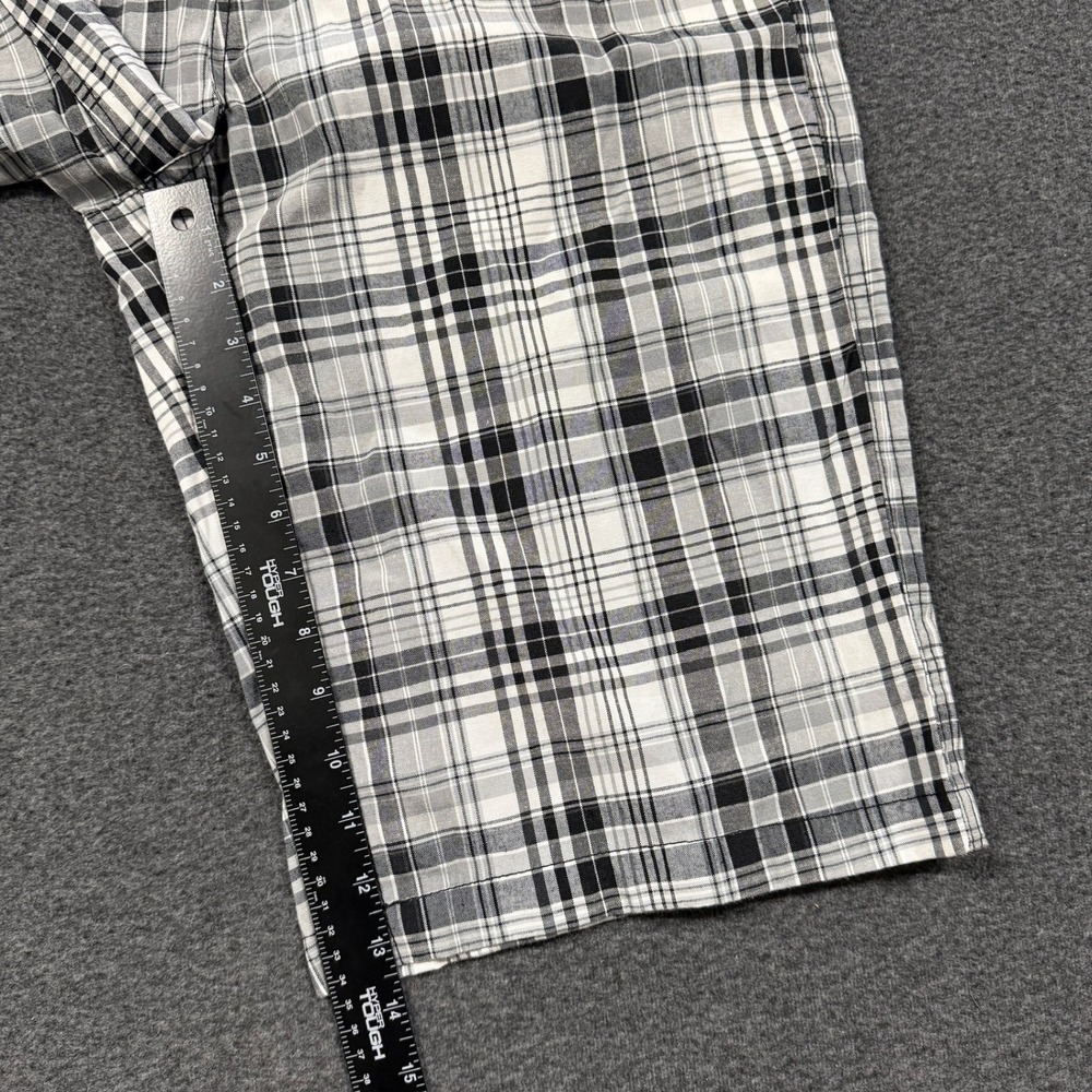 Vintage Southpole Plaid Shorts Mens 34 Black White Good Y2K Skater Streetwear - Picture 5 of 7